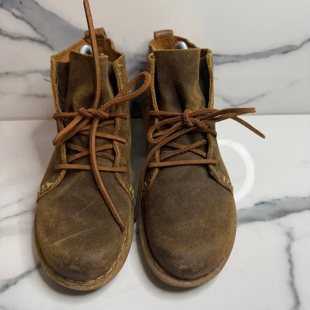 Born Women's Brown Suede Temple Chukka Ankle Boots Sz 7.5 Comfort Minimalist